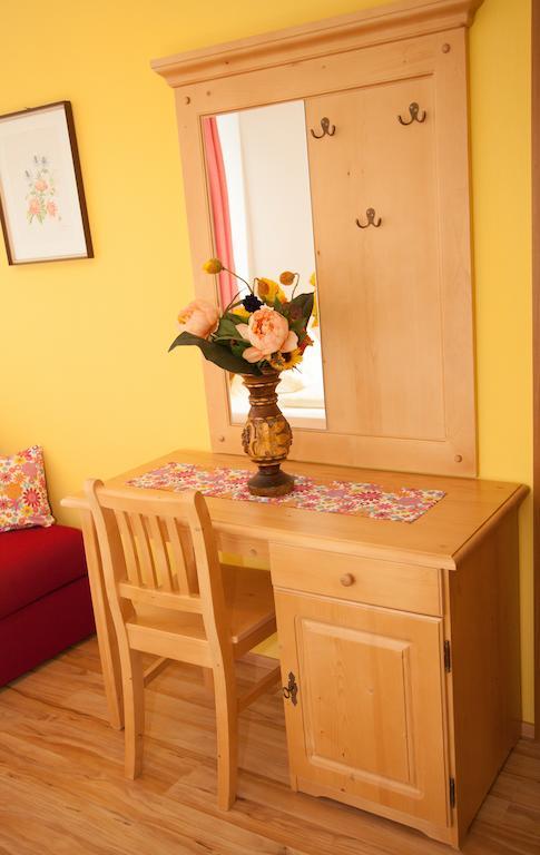 Gasthof - Restaurant Bernthaler Deutschfeistritz Kamer foto